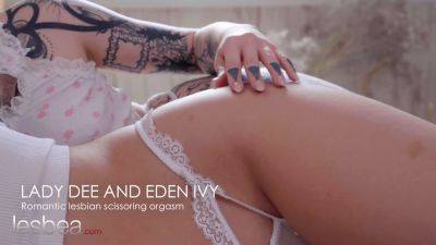 Eden Ivy and her Czech girlfriend scissor in a hot lesbian threesome - sexu.com - Czech Republic